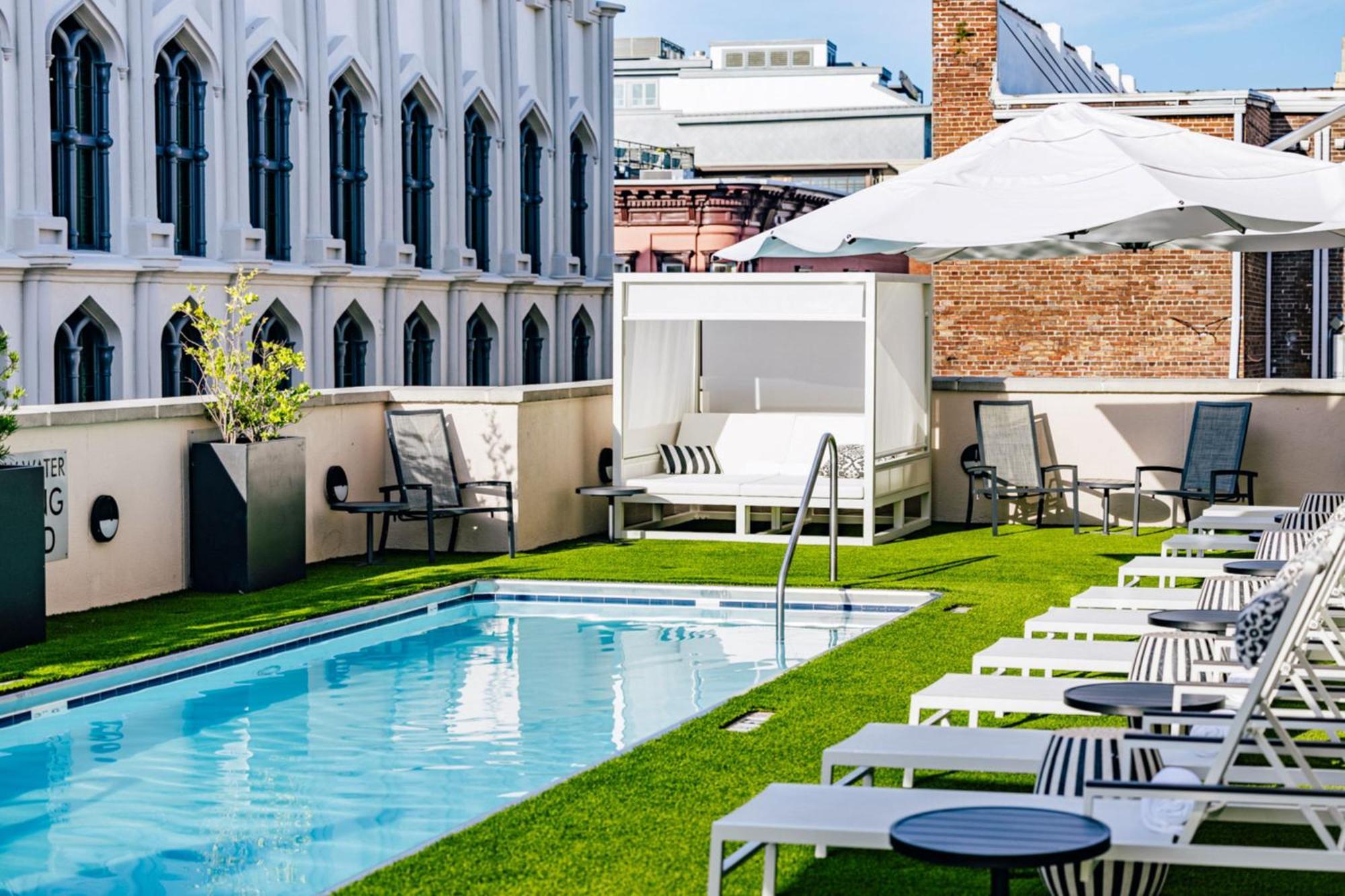 The Lindy Renaissance Charleston Hotel Exteriér fotografie